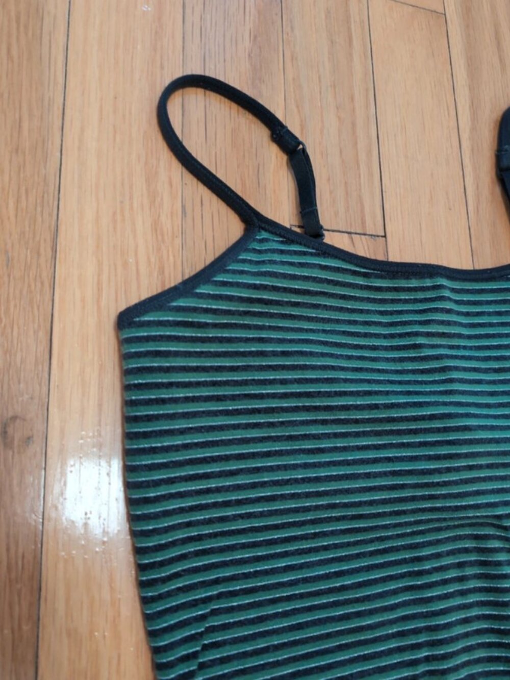 Express adjustable tank with shelf bra - Picture 2 of 7